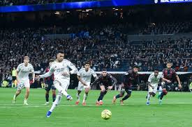 Arsenal führt die Premier League mit 4 Punkten Vorsprung an